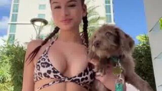 Andiegen Onlyfans Leaked – Show Body In Pool