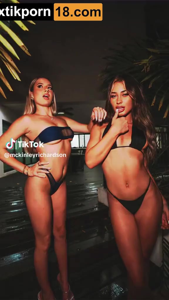 Mckinley Richardson Bikini Show Body With GF
