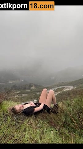 Madi Ruve onlyfans leaked – Pussy fingering outdoor